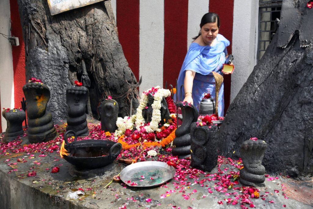 Shiv mandir